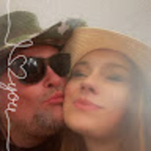 Meet your Posher, Lawrence